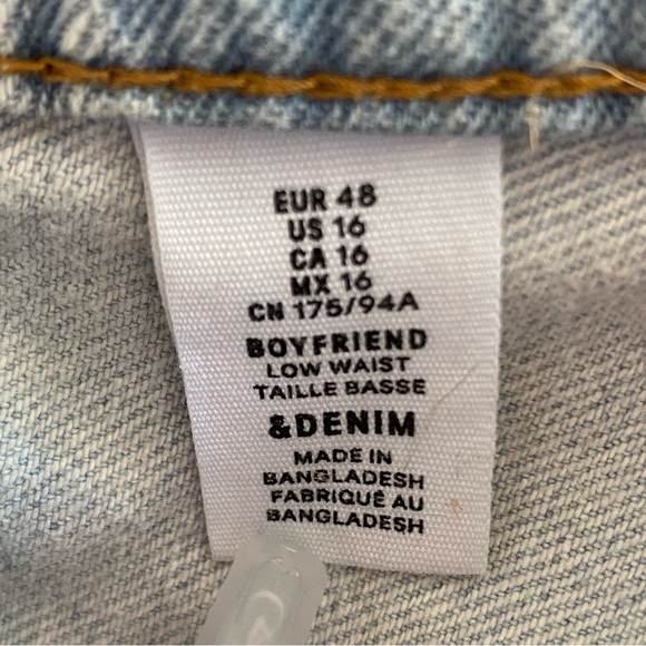 Distressed H&M “Boyfriend” Jeans - Size 16 - Comfy, Cute - Picture 9 of 10